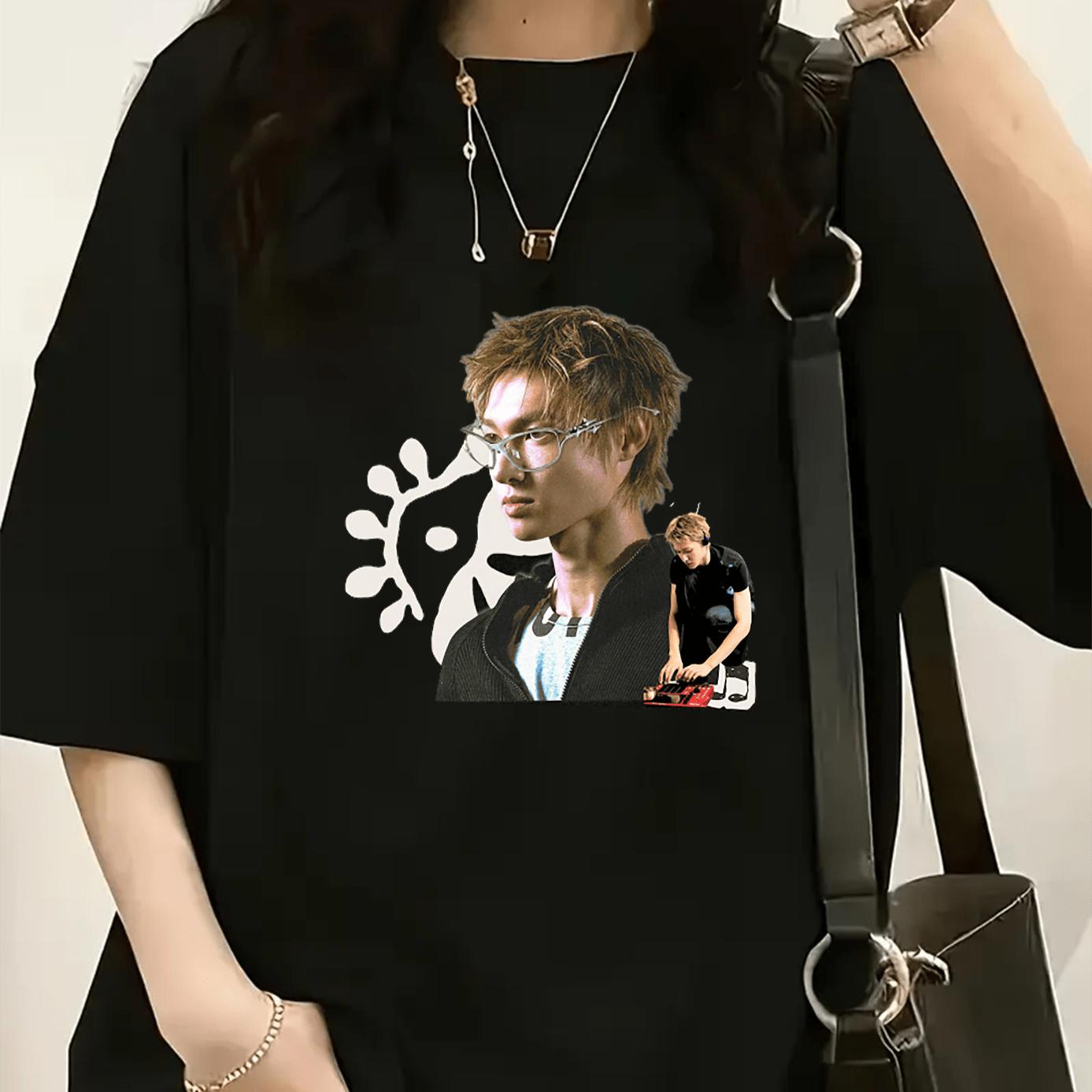 

2026 Fashion Men Women s SpringSummer Loose Fit T-Shirt, Featuring A Trendy Vintage Electronic Music-inspired Design on The Front Chest 4XL