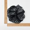 Vintage Plaid Scrunchies Large Hair Tie for Women Aesthetic Casual Weekend Look Fashion Hair Accessory