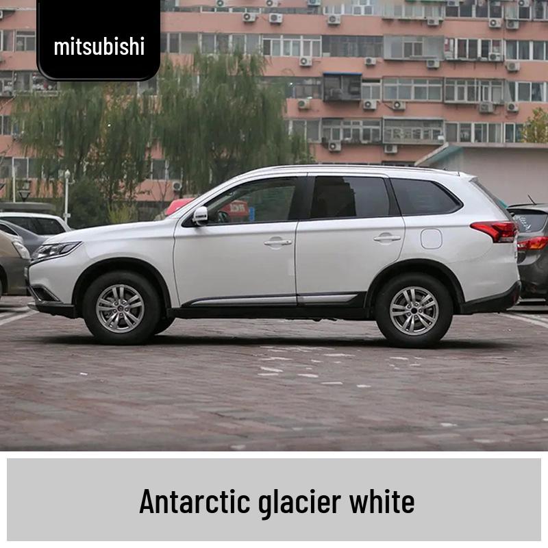 Perfect for touch-up paint on Pajero Sport, Outlander, Elantra, Disco, and other vehicles.