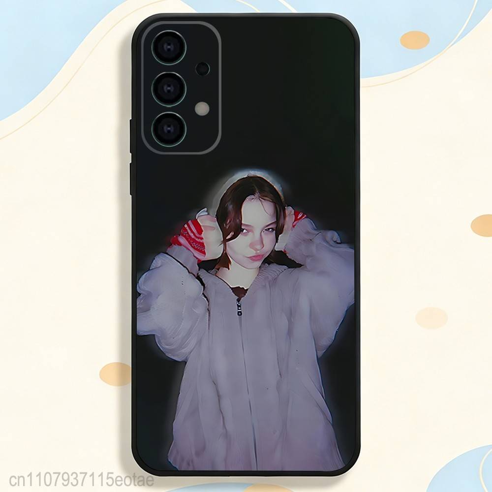Emma Actress M-Myers Phone Case for Samsung S series s21 s22 s23 s24 s25 S26 FE Plus Ultra TPU Soft to Skin-friendly case