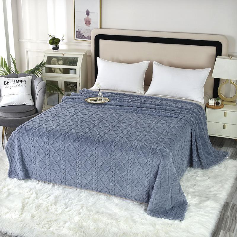 

Двусторонний однотонный флисовый и тафтовый плед для дивана или сна 120x200 cm