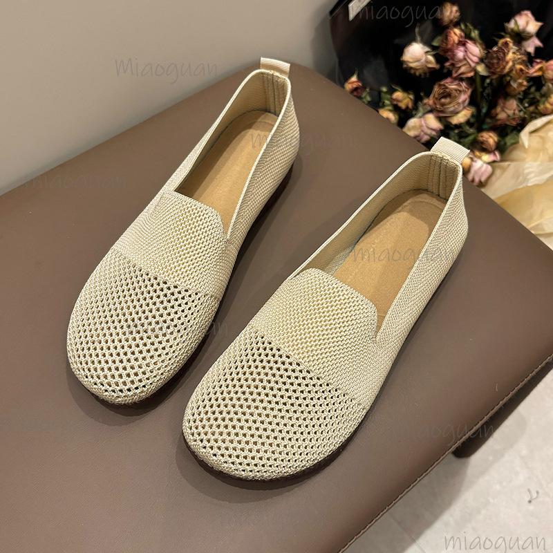 Fashion Women's Summer Casual Loafers Breathable Hollow Out Beijing Cloth Shoes Soft Sole Anti-Slip Slip-On Flat Shoes Zapatos De Mujer