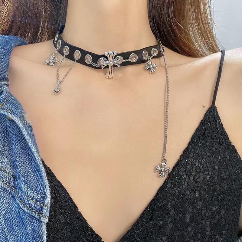Çift Katmanlı Deri Çapraz Kolye Vintage Klavikula Kadın Punk Goth Y2K Tarzı Çapraz Gerdanlık Kolye Takı Hediyeler