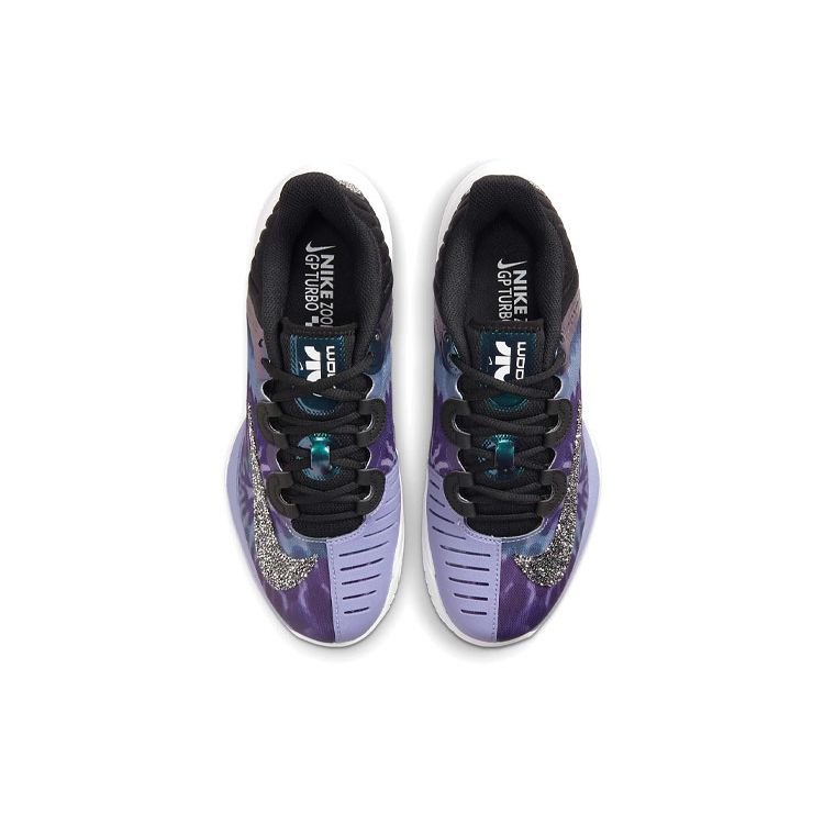 Naomi Osaka x NikeCourt Air Zoom GP Turbo Tie Dye Baskets pour femmes Violet Noir Améthyste Poussiéreux DN0719-001