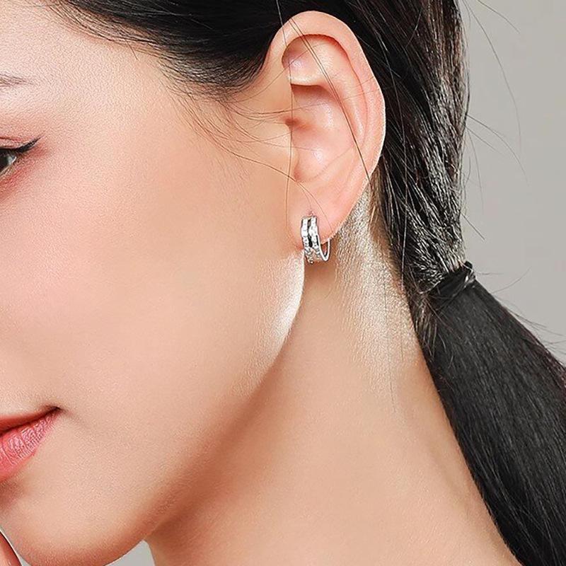 European and American New Earrings for Women, Simple Geometric Design Jewelry, Daily Matching Light Luxury and Elegance