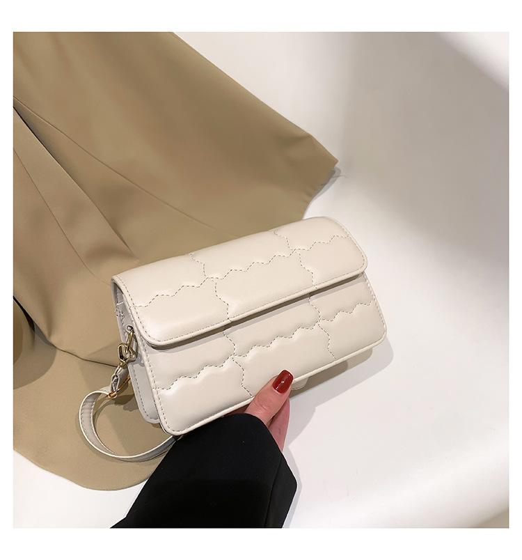 

Сумка женская сумка 2024 новый нишевый дизайн ретро весна популярная универсальная сумка-мессенджер женская сумка маленькая квадратная сумка