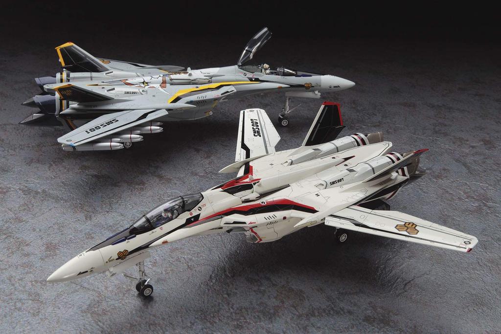 Hasegawa Macross F VF-25FS Messiah Macross F 172 scale plastic model 24