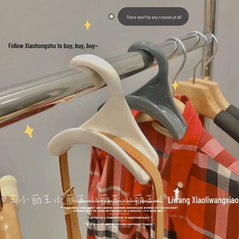 Multifunctional Hanging Rack for Backpacks, Handbags, Hats, Scarves, and More