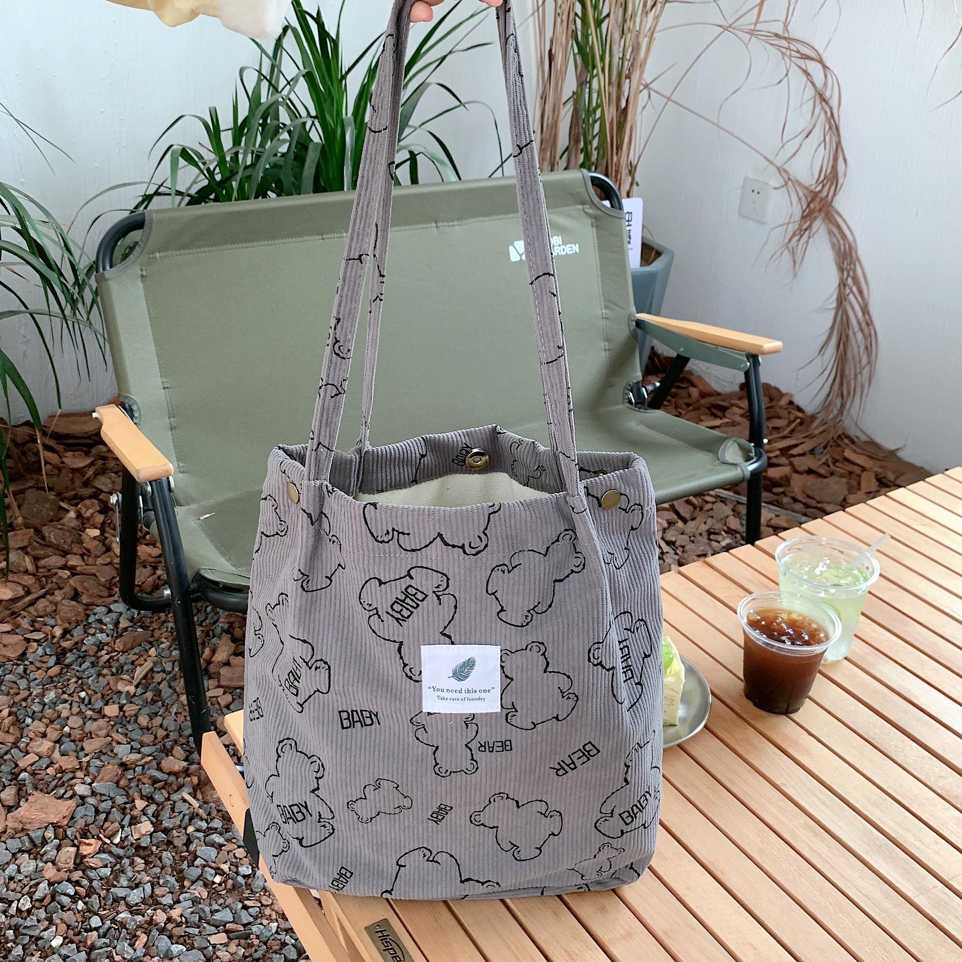 

Autumn cartoon shoulder bag new Japanese bear corduroy student class bag cute canvas bag