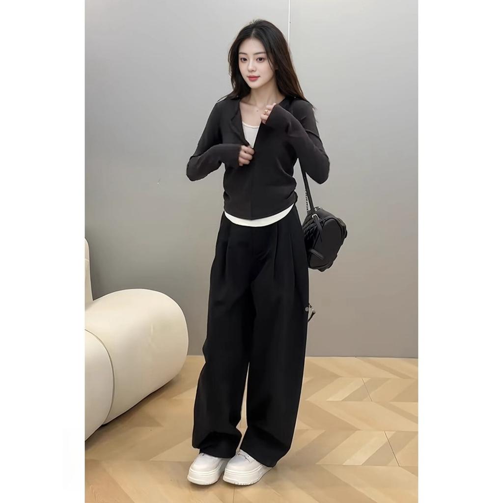 Black and white contrasting color splicing bottoming shirt women's spring waist pleated fake two-piece top half zipper long-sleeved T-shirt
