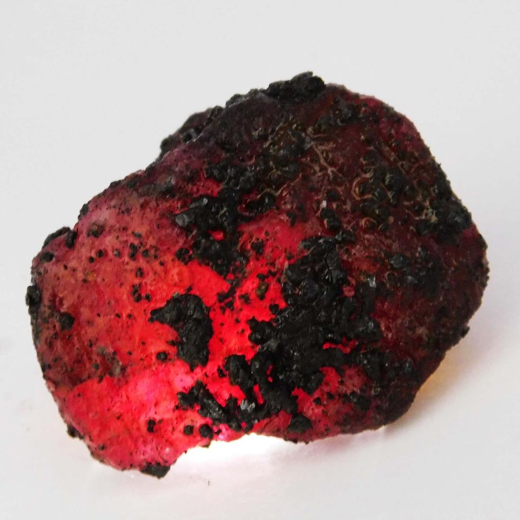 Natural Red Ruby Loose Gemstone Rough 166 Ct Uncut for Lapidary and Gem Collections