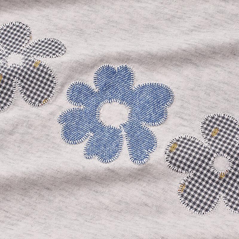 Chuyu Women's Flower Embroidered Cotton T-shirt