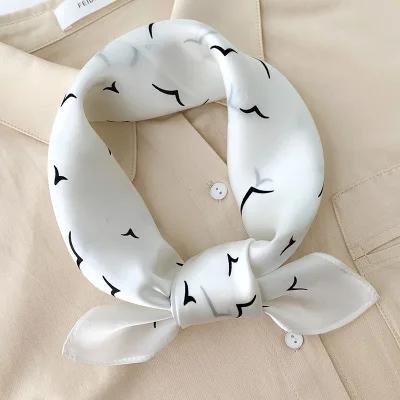 2026 Novo Lenço 100% Seda Pura Feminino Pescoço Cabelo Foulard Bandana Quadrado Pequeno Headband Hijab Estampado Poncho Lenços Pashmina