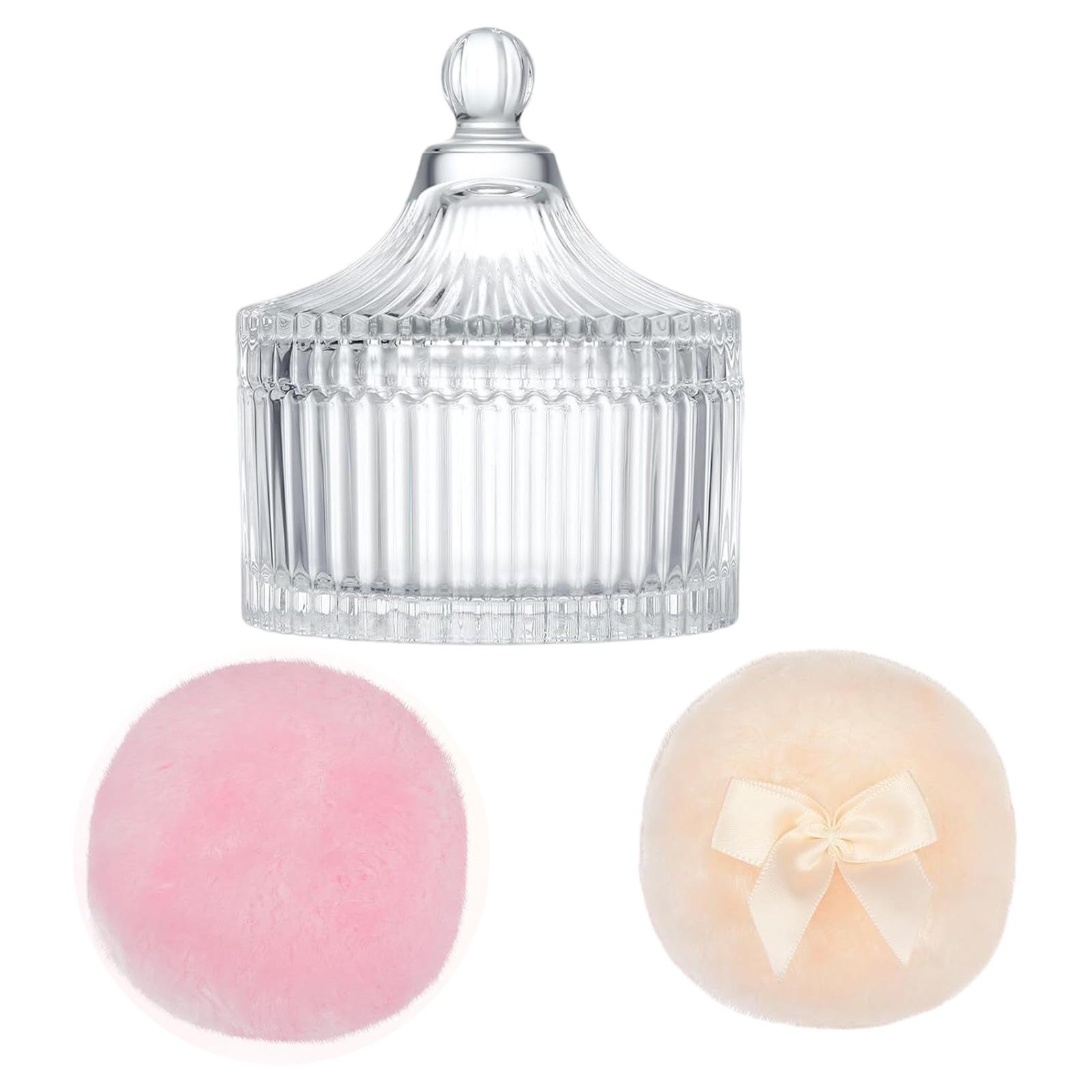 

Набор из 3 практичных больших велюровых пуховок для пудры в стильном стеклянном держателе. Удобен для домашнего или профессионального использования.