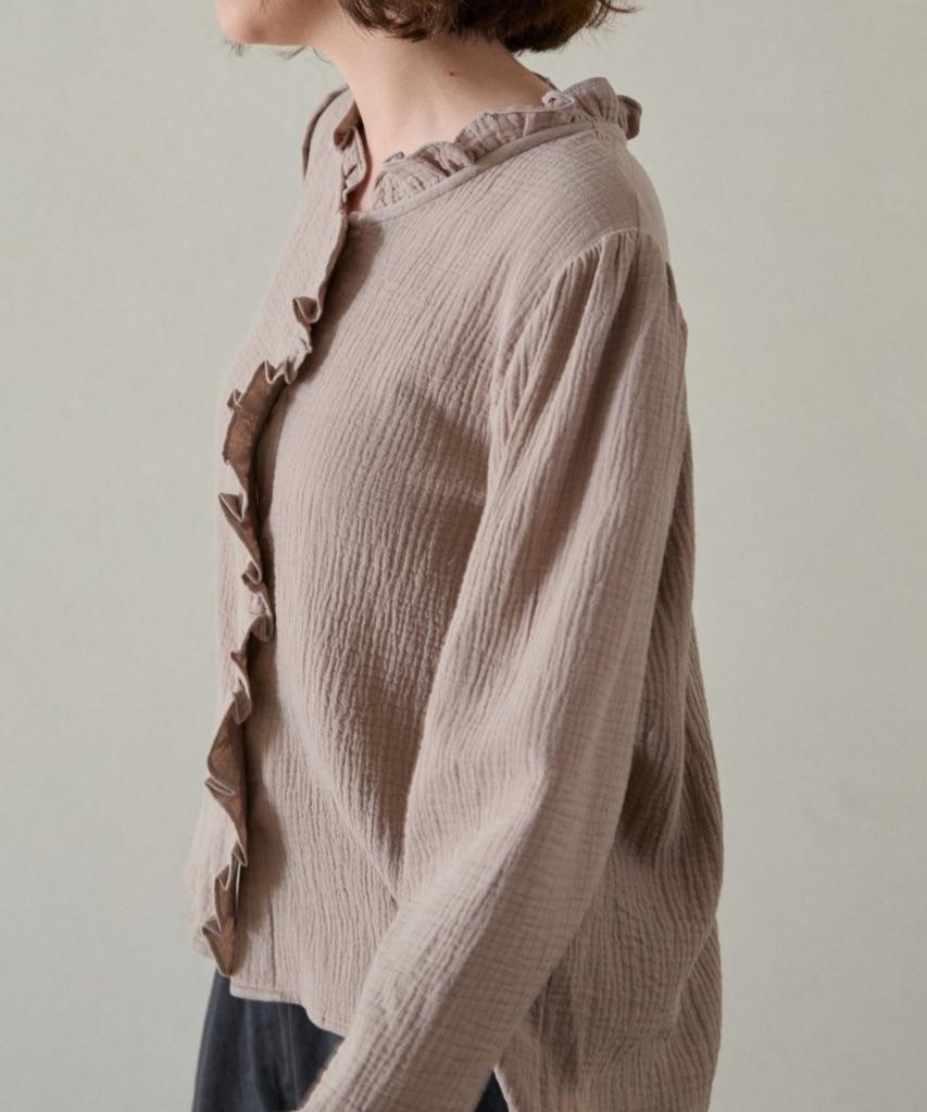 WIOE Rachel Frill Blouse_Mocha Gray