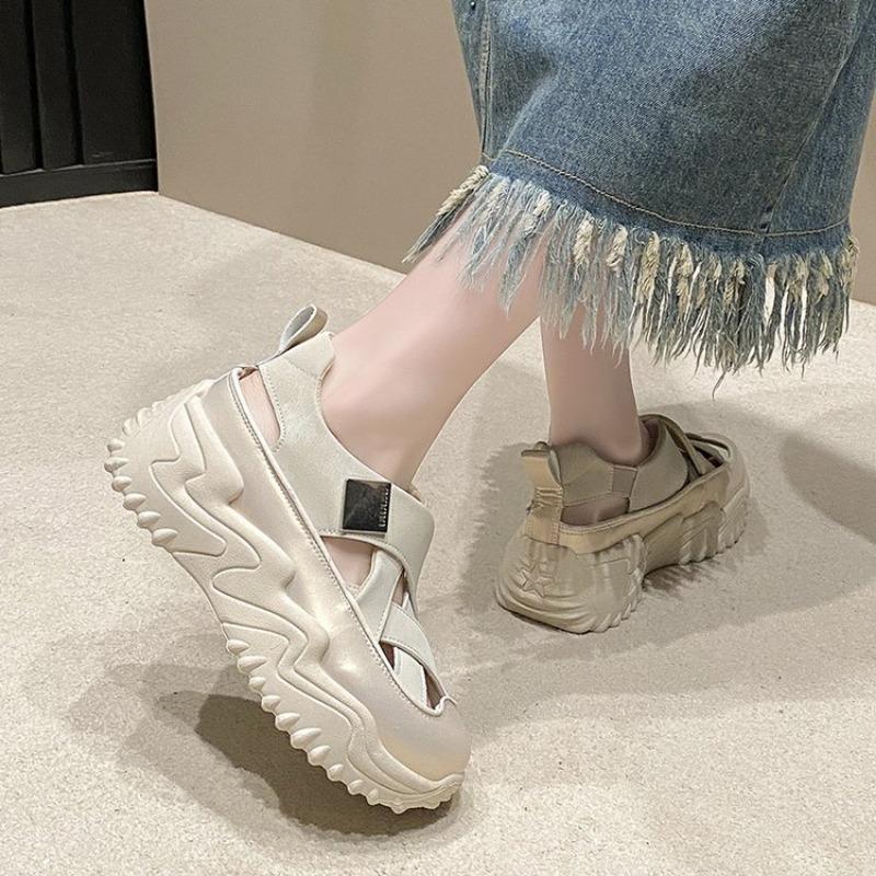 Fashion Fashion Thick-soled Increase Sandals Summer New Wear Hollow-out Anti-slip Wear-resistant Sports Baotou Shoes