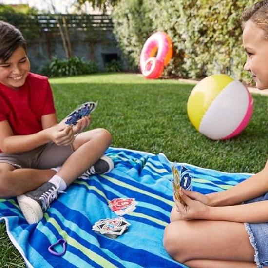 Mattel Game UNO Splash Water-resistant Party Goods Card 108 Cards 2-10 Players Ages 7 Up Red DHW42