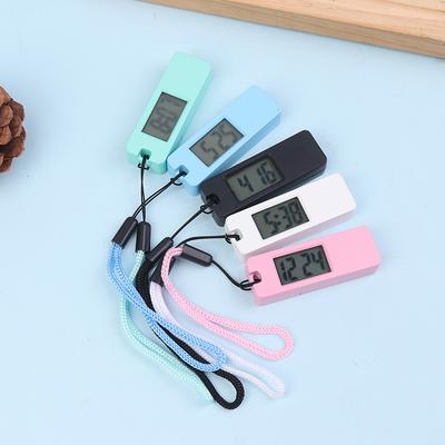1 ks Svítící LED Klíčenka Kapesní hodinky Mini Tichý LCD Digitální displej Elektronické hodiny Přenosné Studentské Zkouška Cestování Kapesní hodinky