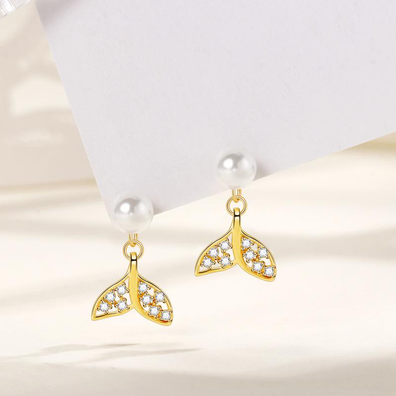 

Серьги с жемчугом «рыбий хвост» женские легкие роскошные корейские серьги высокого класса с жемчугом «хвост русалки»