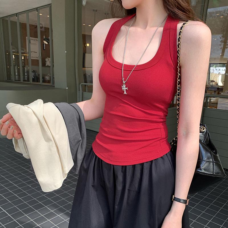

Spicy Girl Halter Racerback Tank: American Style, Side-Boob Cover, Slim Fit, Sleeveless Camisole for Women - Spring/Summer Medium красный