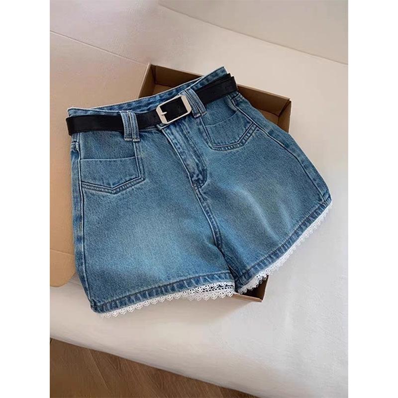 

Women s Plus Size Retro Blue High-Waisted Denim Shorts with Lace Trim - Loose Slimming Wide-Leg Design 4XL