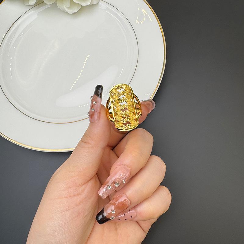 Southeast Asian Ring for Women with Gypsophila Hollowed Out