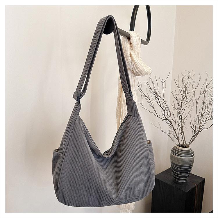 Corduroy Bag Women's Large Capacity 2025 New Simple Shoulder Messenger Bag Casual Versatile Commuter Tote Bag