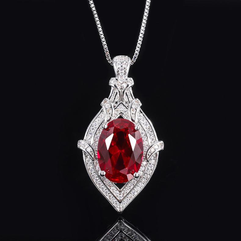 Tiktok Live TV Hot Caibao Retro Imitation Emerald Pendant New Product Temperament Noble Red Corundum Necklace