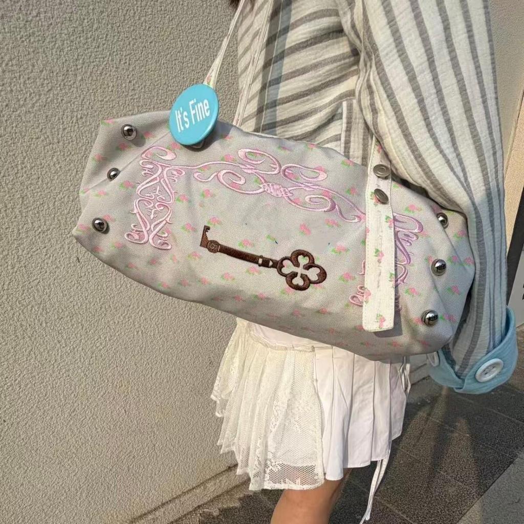 Large Capacity Travel Bag, Women's New Short Distance Hand-held Travel Luggage Bag, Fitness Bag, Airplane Bag, Universal
