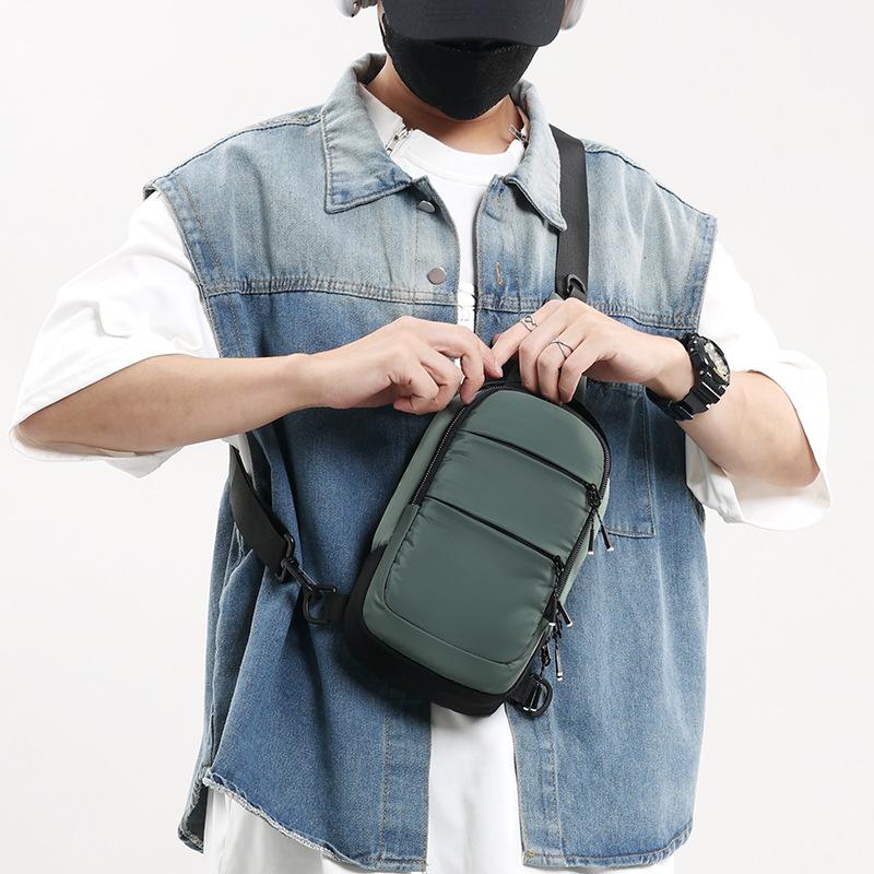 Chest Bag Men's Outdoor Travel Mobile Phone Shoulder Bag Commuter Crossbody Bag