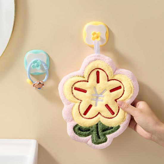 3Pcs Flower Adhesive Hooks Waterproof Bathroom Towel Hook Cute Wall Hook for Kitchen Utensils Bedroom Clothes Entryway Keys Storage