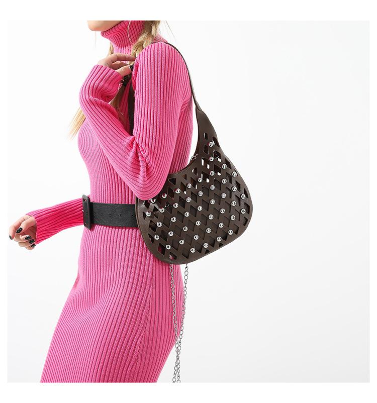 Hollow Underarm Bag for Women with Niche Design 2024 New Hollowed Out Sky Star Commuting Fashionable Rivet Single Shoulder Crossbody Bag