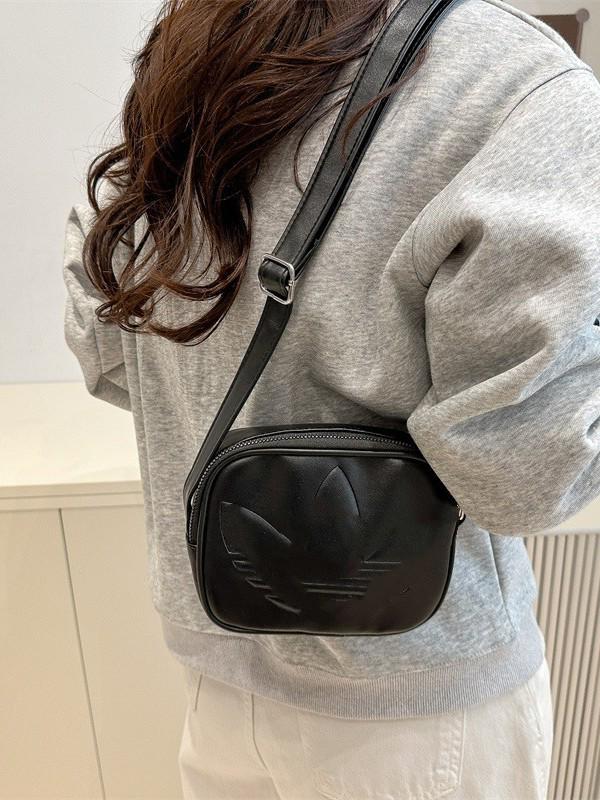 Elegante Leichte Umhänge-Schultertasche: Stilvoll, Kompakt, Perfekt für Reisen, Schlüssel und Telefon