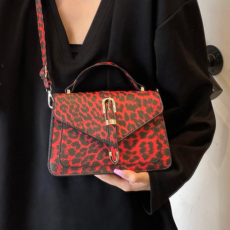 2025 Leopard Print Niche Handbag Summer New Versatile Fashion Trend Shoulder Messenger Bag Underarm Bag Women
