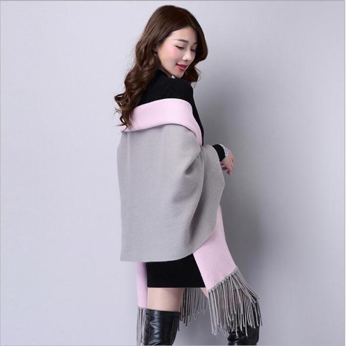 

Тёплый шерстяной женский свитер, единый размер One Size