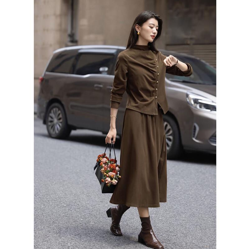 Demana Women's Warm Velvet Semi-High Neck Top & Skirt Set