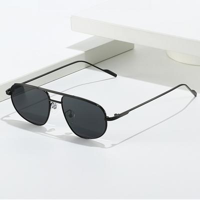 Lunettes de Soleil Métal Classiques Hommes Marque de Luxe Design Carré Tendance Lunettes de Soleil Teintées Pour Femmes UV400 Gafas De Sol