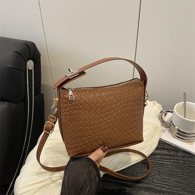 This Year's Popular Women's Bag Weaving Design Messenger Bag Foreign Style Handbag Women's Foreign Trade New Temperament Single