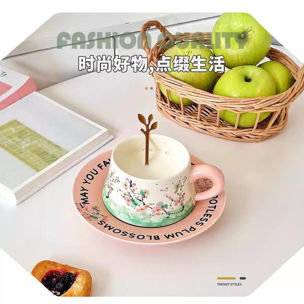 Light Luxury Retro Coffee Cup And Saucer Set Gift Box Couple Housewarming Gift Birthday Gift