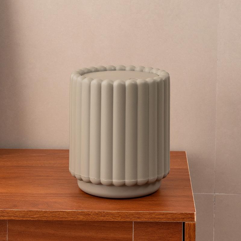 

New 2026 Mini Desk Trash Can with Press Open Lid, Large Mouth Sunflower Design Household Waste Bin сірий колір