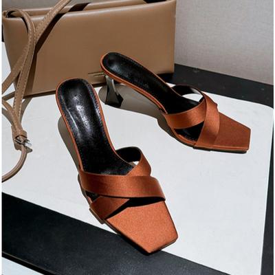 2025 Nuovi Sandali da Donna di Lusso Sexy Tacchi Alti Sandali da Donna con Punta Aperta per Ufficio, Feste, Quotidiano Scarpe da Donna a Punta Quadrata
