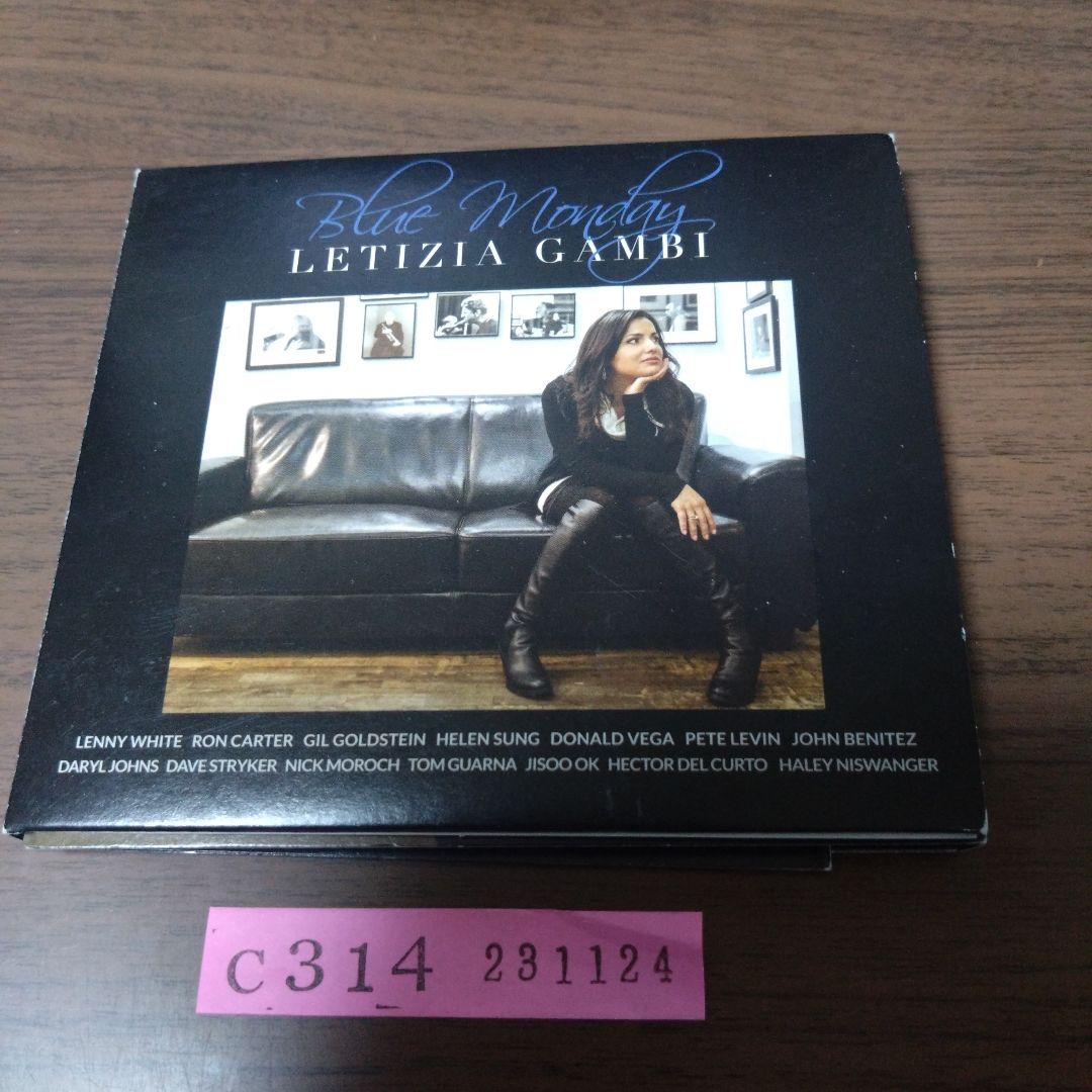 

[USED] LETIZIA GAMBI / BLUE MONDAY