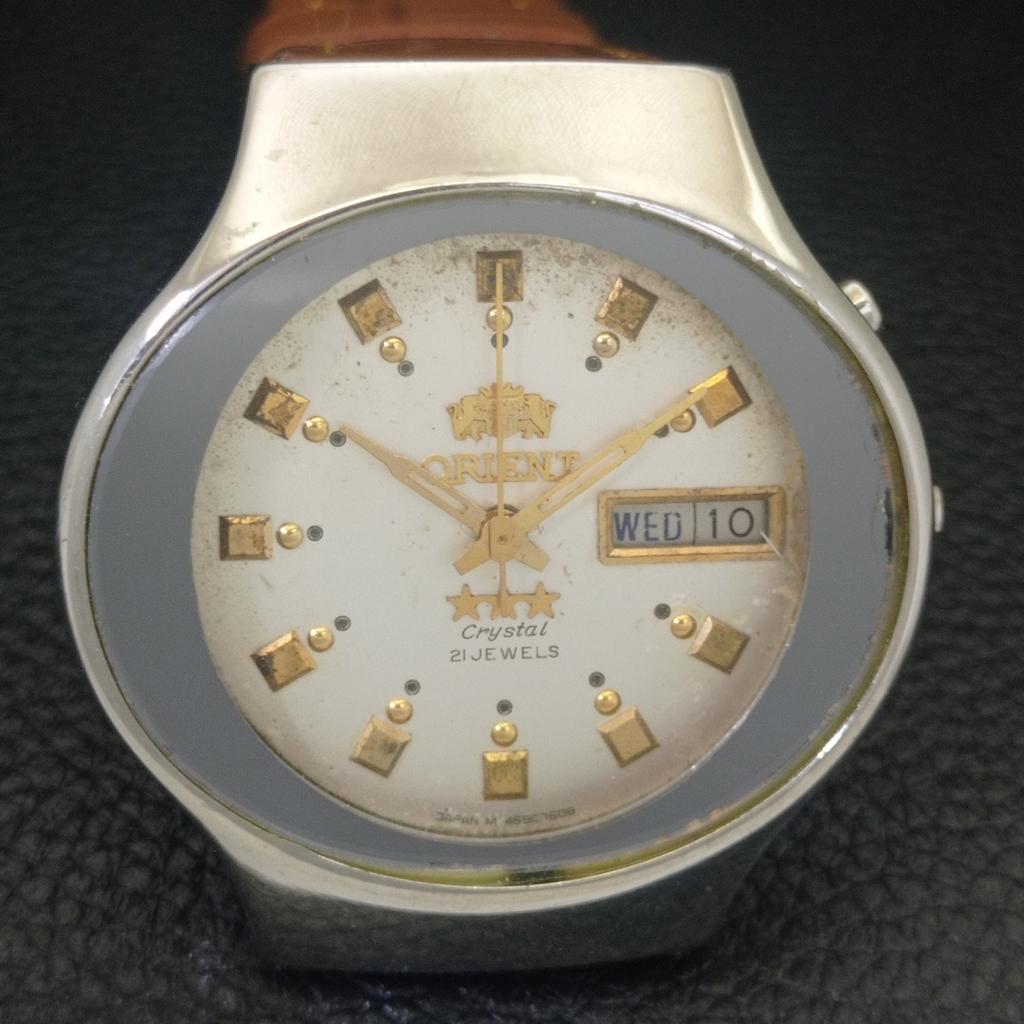 AUTOMATIC VINTAGE ORIENT CRYSTAL JAPAN 46941 MENS ORIGINAL DIAL WATCH A703381-1