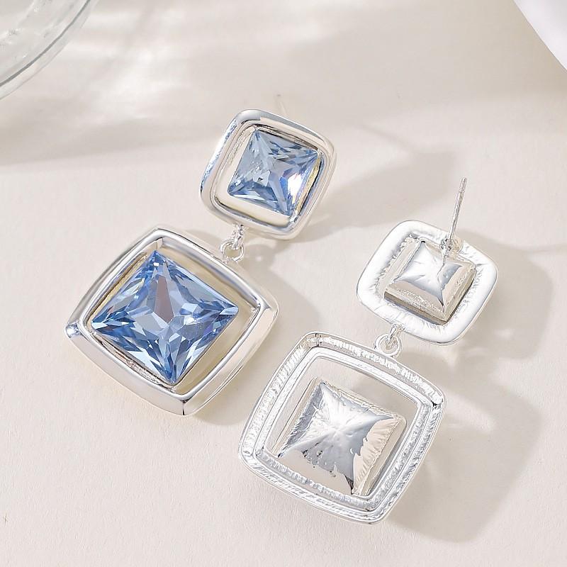 Geometric Glass Crystal Stud Earrings Women Minimalist Chic Statement Jewelry Silver-Plated Copper Post 2025 Fashion
