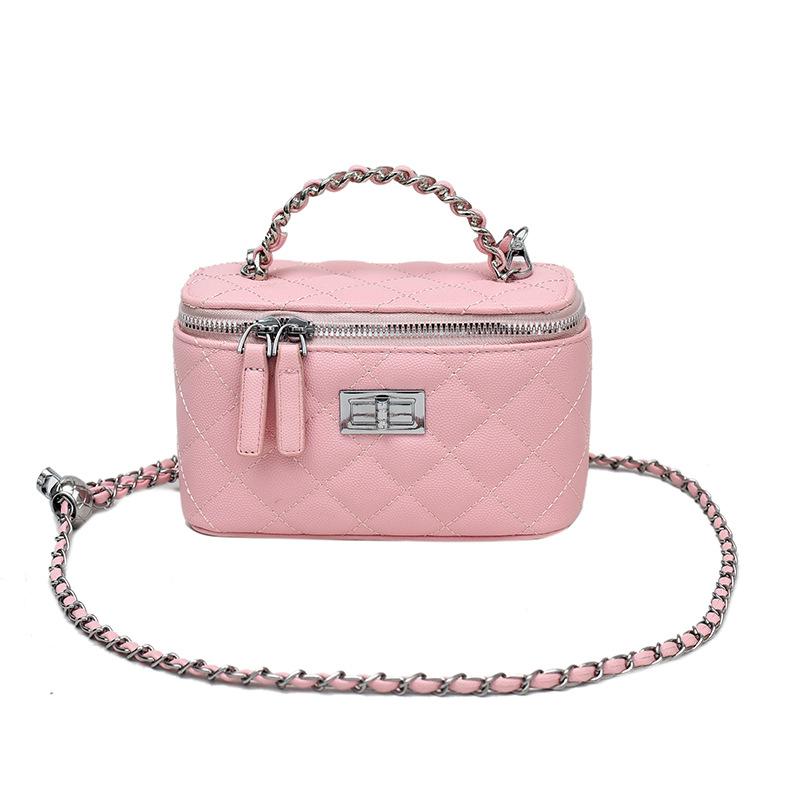 Large-capacity Bag 2026 Spring Simple Korean Versatile Single Shoulder Crossbody Diamond Chain Small Square Bag Korean Niche