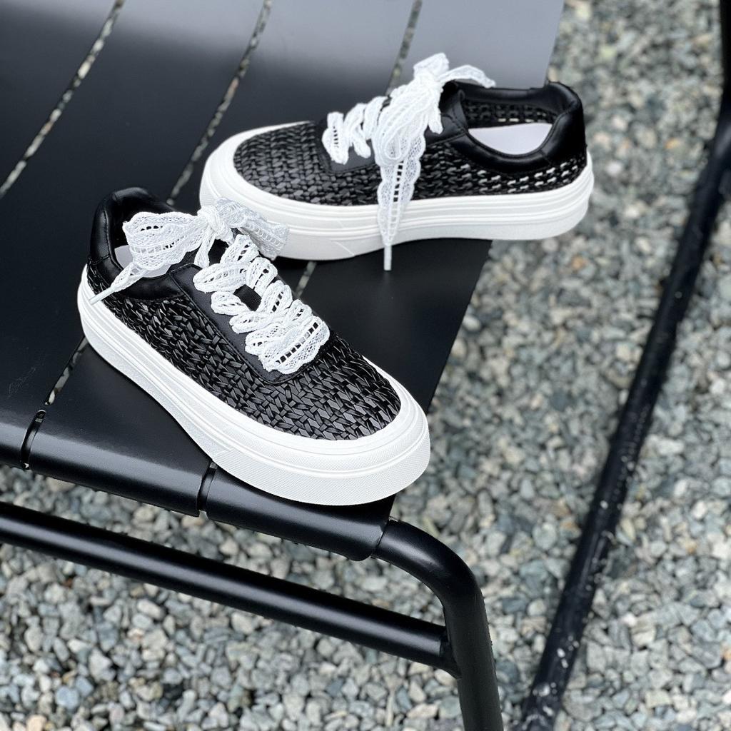 Platform white shoes women's 2025 new summer lace belt leather woven hollow breathable casual shoes sports board shoes