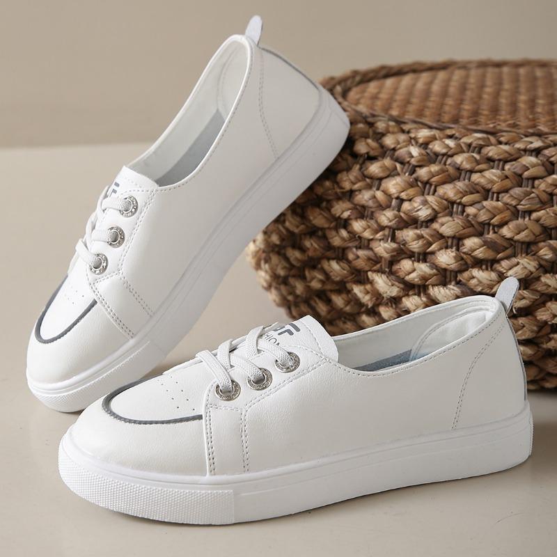 Модные кроссовки на низкой платформе — фото 5