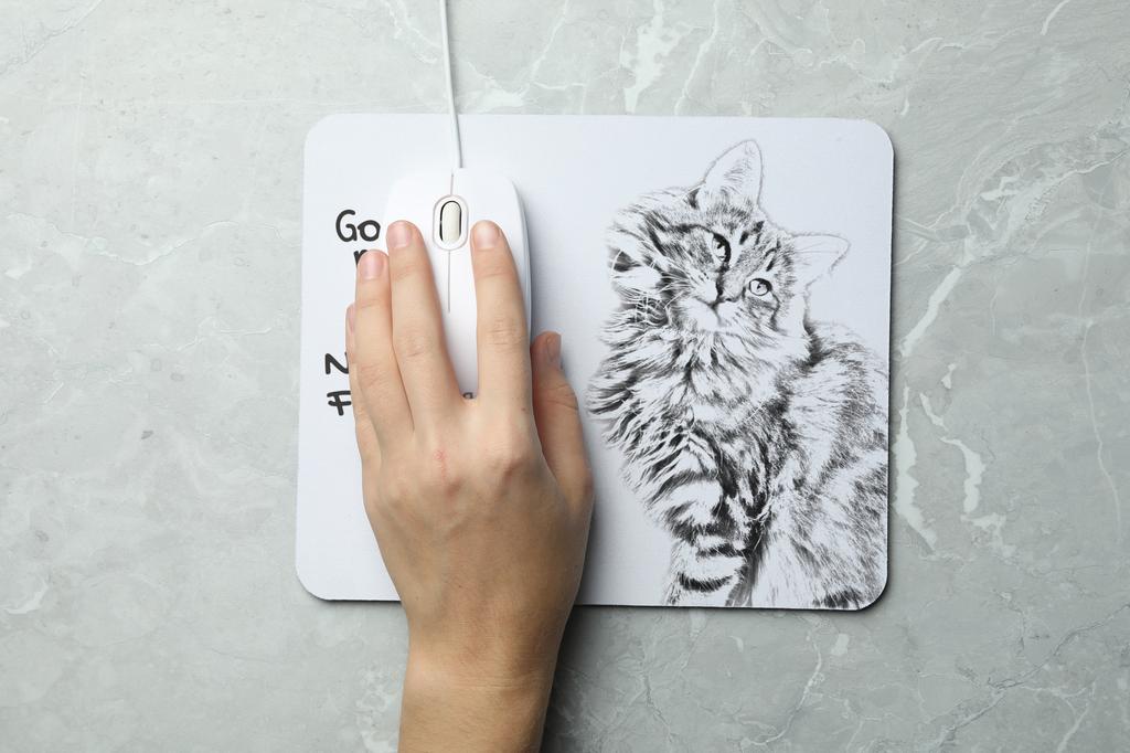 Norwegischer Wald - Mauspade mit Aufdruck, personalisierter Katzen-Pad, einzigartiges Gadget für einen Büroangestellten von der Marke Art-Dog