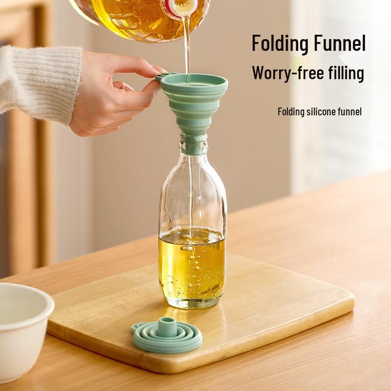 

FaSoLa Collapsible Silicone Kitchen Funnel