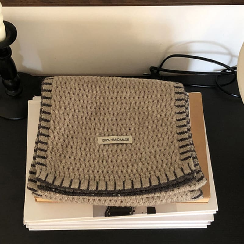 LOOKING4U Stitch Handmade Knit Muffler Oatmeal